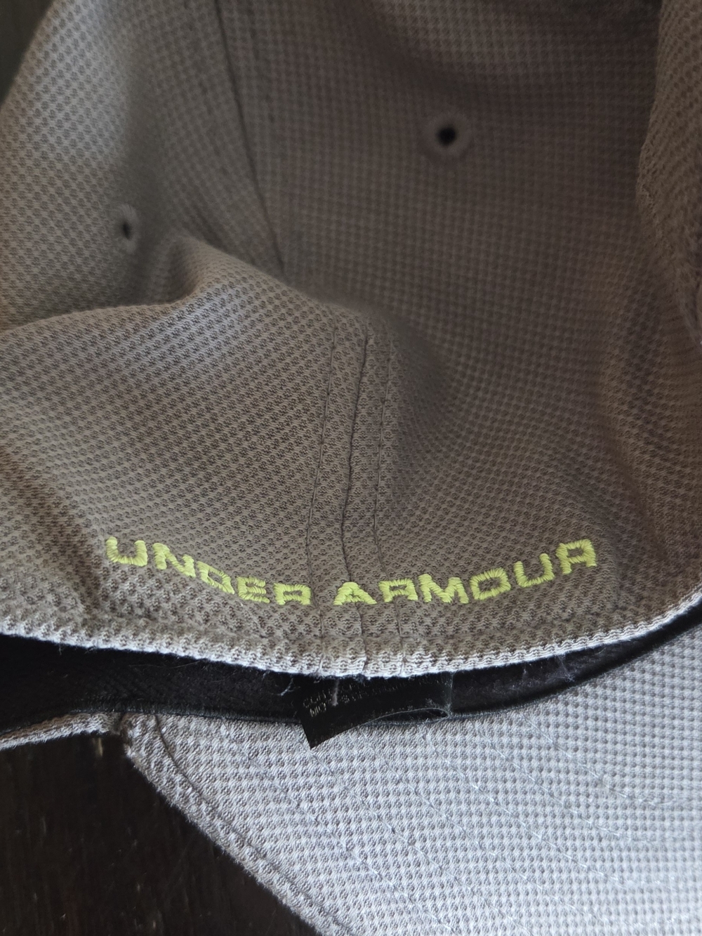Under Armour Gray Hat with Neon Green Logo - Picture 4 of 4